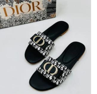 Premium Branded Female Sildes